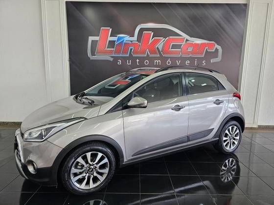HYUNDAI HB20X 1.6 16V PREMIUM FLEX 4P AUTOMÁTICO HYUNDAI HB20X 1.6 16V PREMIUM FLEX 4P AUTOMÁTICO